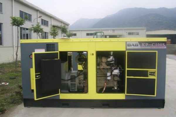 星空体育·星空网站登录入口-星空(中国)概述高电压柴油发电机组的发展